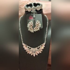 Paparazzi Silver Necklace with Pink Accents